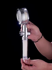 Cabezal de Ducha LED y Cepillo Desenredante
