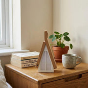 Lámpara de mesa plegable con forma de casa