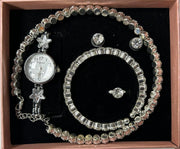Conjunto de joyas plateado a juego
