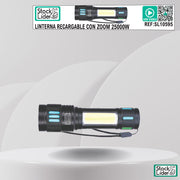 Linterna recargable con zoom potente