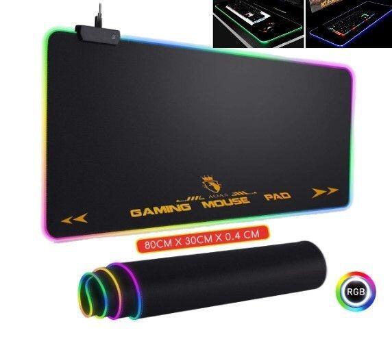 Alfombrilla gaming RGB 80x30 antideslizante