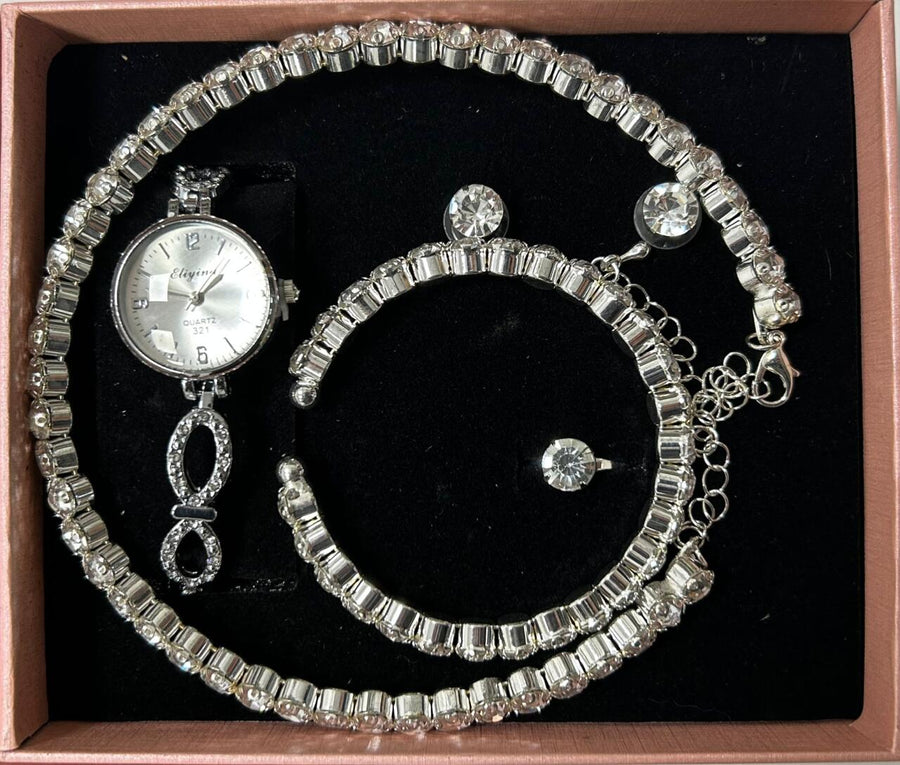 Conjunto de joyas plateado a juego
