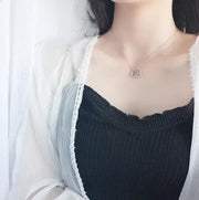Collar Trébol Love con Cajita Regalo