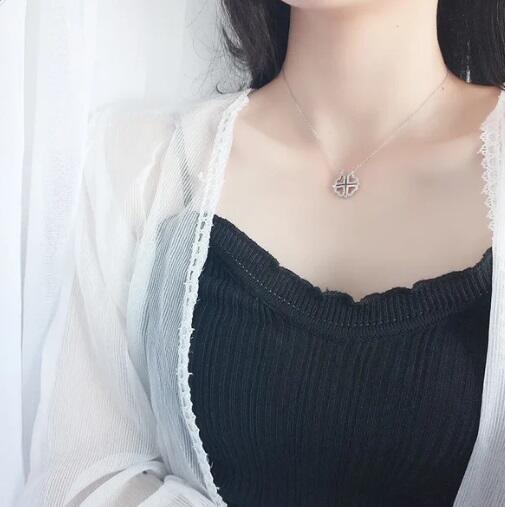 Collar Trébol Love con Cajita Regalo
