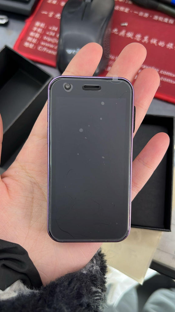 Mini iPhone compacto con Dual SIM